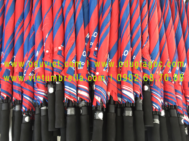 xưởng sản xuất ô dù cầm tay in logo quảng cáo